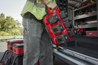 Milwaukee M18 charger