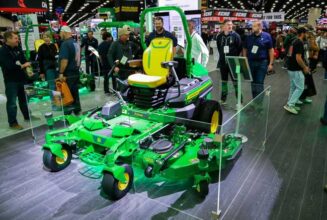 wing-deck zero-turn mower