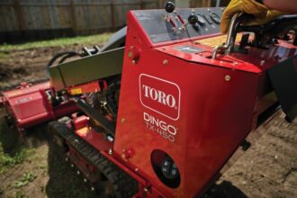 Toro Dingo TX450