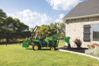 John Deere 1 Series Compact Utility Tractor