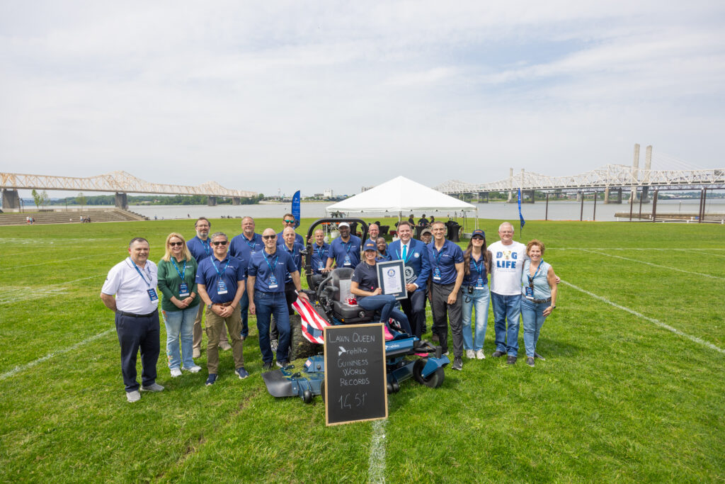 GUINNESS WORLD RECORDS Set at TurfMutt Great Lawn in Louisville’s Waterfront Park